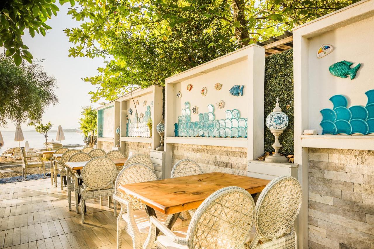 Leda Beach Hotel Side Exterior foto
