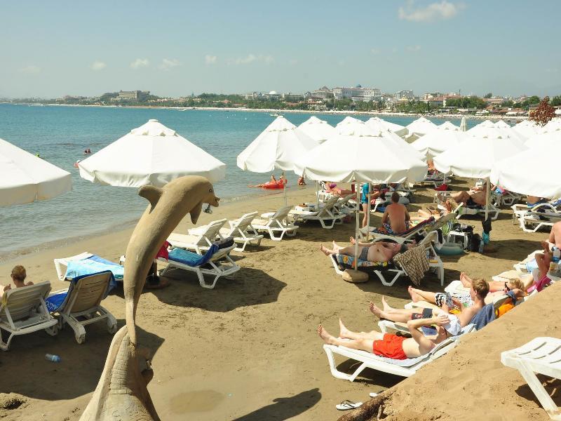 Leda Beach Hotel Side Exterior foto